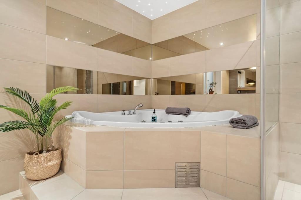 Penthouse Leilighet 200 Kvm Vakker Sjoutsikt. Apartment Берген Екстериор снимка